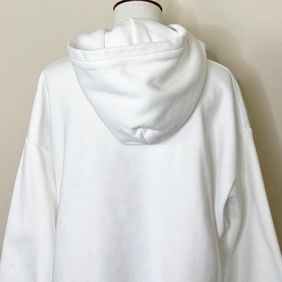 Maje Embroidered Play Funky Baby Cropped
French Cotton Hoodie Sweatshirt - Picture 9 of 15